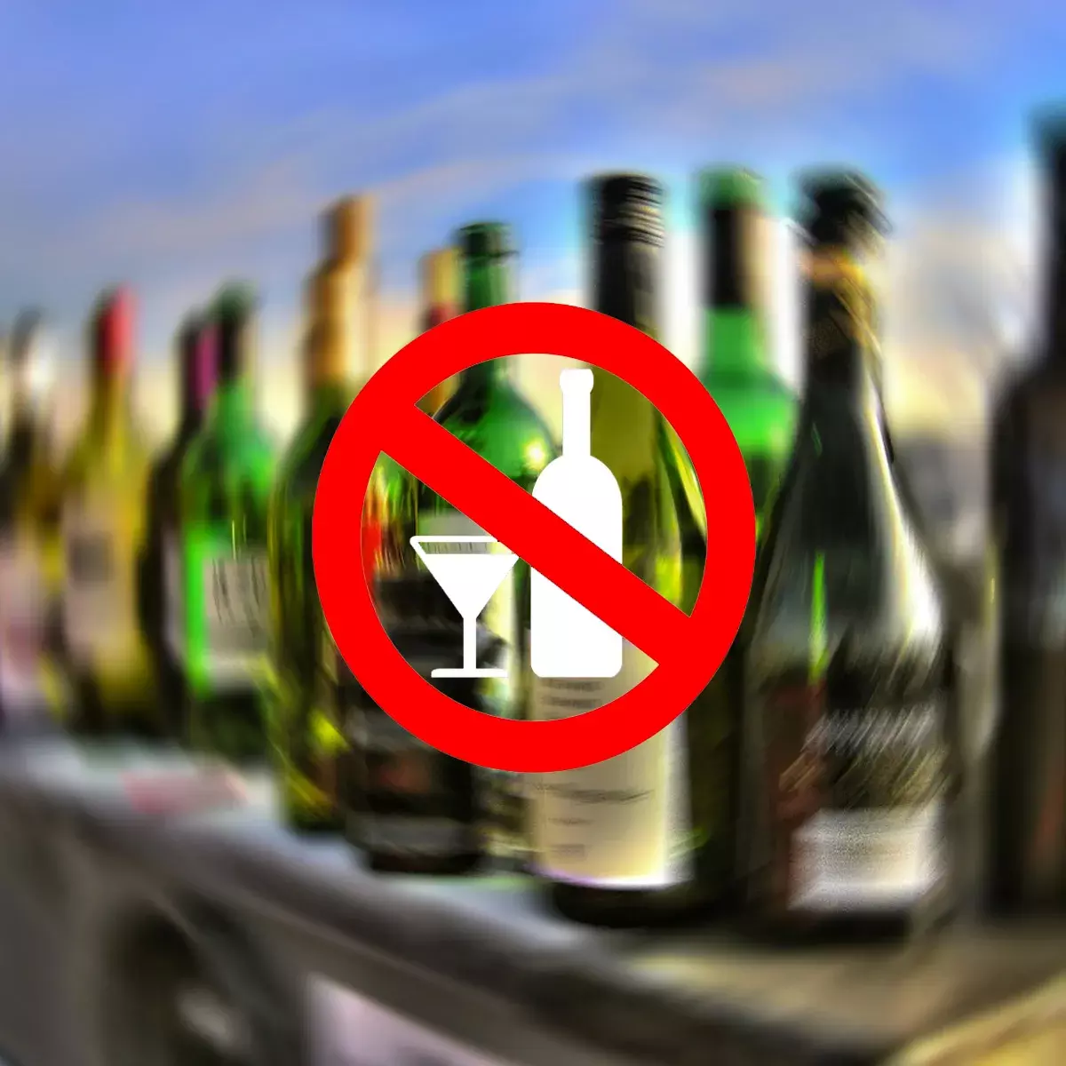 ఆ ఊరిలో.. మద్యం తాగితే 50వేలు జరిమానా