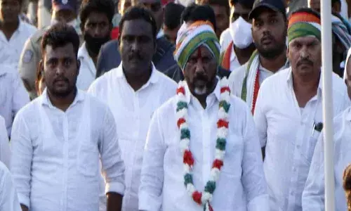 పీపుల్స్‌ మార్చ్‌లో భట్టి పుట్టిన రోజు వేడుకలు