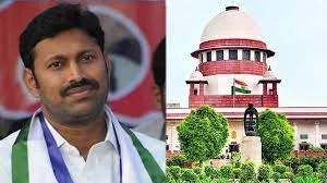 అవినాష్ రెడ్డికి  సుప్రీం కోర్టు నోటీసులు జారీ అవినాష్ రెడ్డికి  సుప్రీం కోర్టు నోటీసులు జారీ