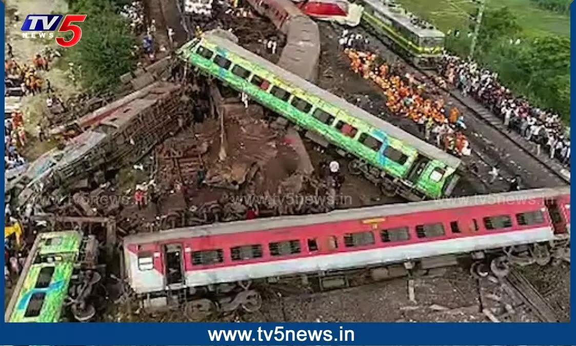ODISSA TRIN ACCIDENT: బాలాసోర్ సిగ్నల్ జేఈ అమీర్ఖాన్ ఇంటికి CBI సీల్ ODISSA TRIN ACCIDENT: బాలాసోర్ సిగ్నల్ జేఈ అమీర్ఖాన్ ఇంటికి CBI సీల్