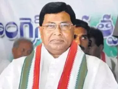 జానారెడ్డిని కలిసిన ఠాక్రే జానారెడ్డిని కలిసిన ఠాక్రే