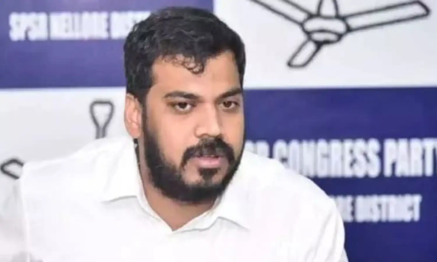 YSRCP Anil : మాజీ మంత్రి అనిల్ పై టీడీపీ నేతలు ఫైర్ YSRCP Anil : మాజీ మంత్రి అనిల్ పై టీడీపీ నేతలు ఫైర్