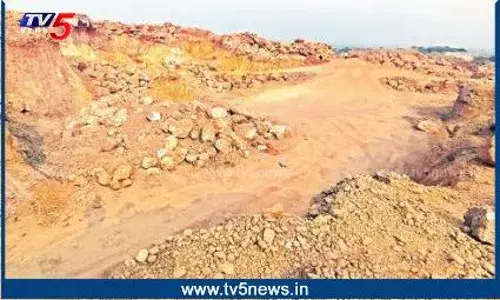 ఆంధ్రప్రదేశ్‌లో ఆగని మట్టి మాఫియా