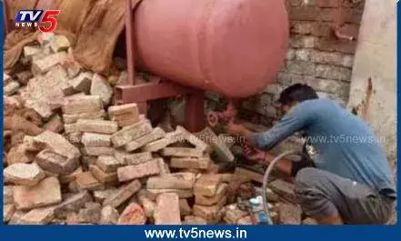 HYD: అమ్మెనియా గ్యాస్ లీక్ HYD: అమ్మెనియా గ్యాస్ లీక్