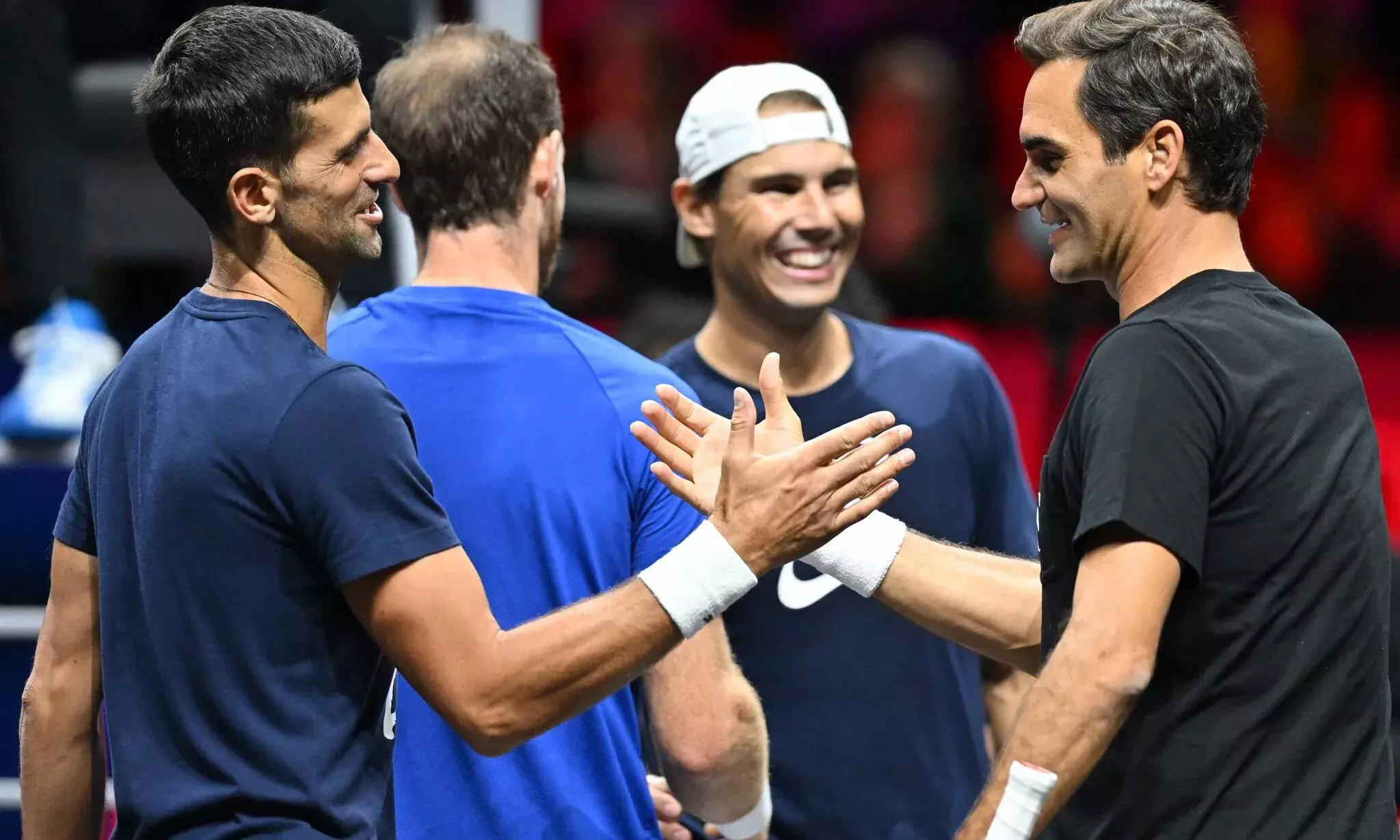 Wimbledon: నేడే ప్రారంభం, పలు రికార్డులపై కన్నేసిన జకోవిచ్ Wimbledon: నేడే ప్రారంభం, పలు రికార్డులపై కన్నేసిన జకోవిచ్