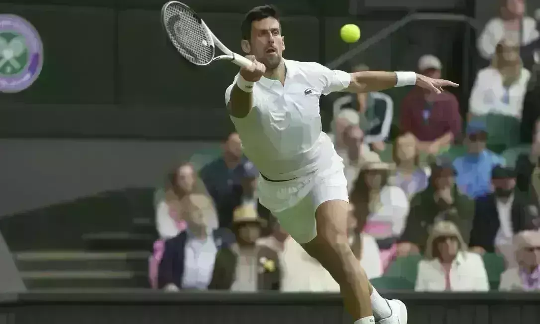 Wimbledon: వీనస్ విలియమ్స్ ఇంటికి, జకోవిచ్ ముందుకు Wimbledon: వీనస్ విలియమ్స్ ఇంటికి, జకోవిచ్ ముందుకు