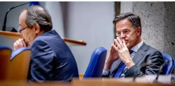 నెదర్లాండ్స్‌లో కుప్పకూలిన సంకీర్ణ ప్రభుత్వం