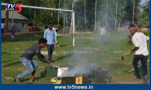 WB: హింసాత్మక ఘటనల మధ్య పంచాయితీ పోలింగ్‌