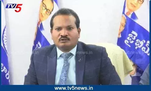 JADA SRAVAN: అమరావతిలో పాదయాత్ర..