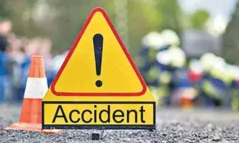 Adilabad: ఘోర రోడ్డు ప్రమాదం..నలుగురి మృతి