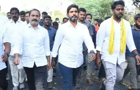 ఉప్పు రైతులకు లోకేష్ అభయం