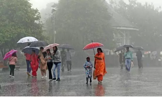 Rains: ఉత్తర భారతంలో భారీ వర్షాలు..! Rains: ఉత్తర భారతంలో భారీ వర్షాలు..!