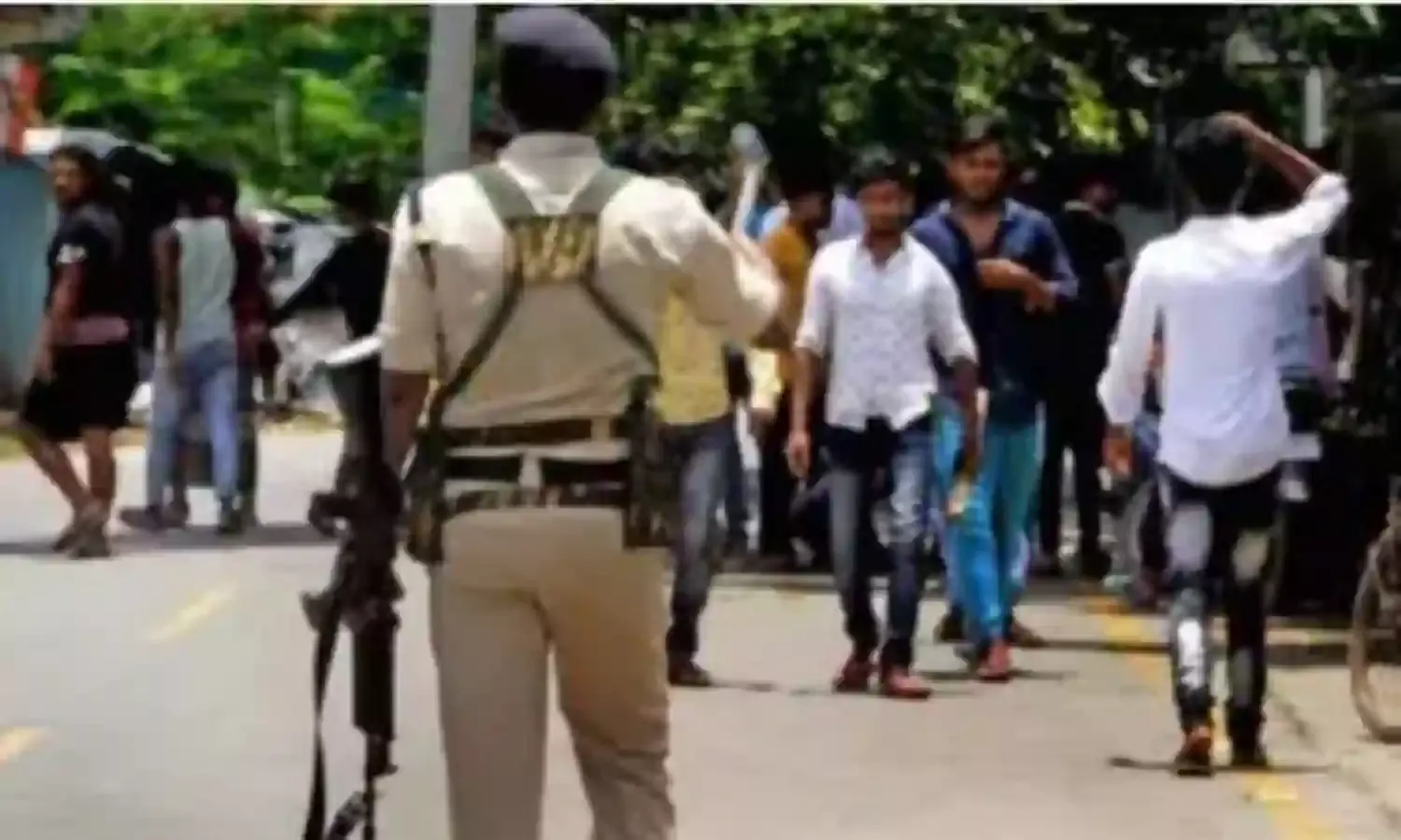 రక్తసిక్తంగా బెంగాల్ పంచాయతీ ఎన్నికలు రక్తసిక్తంగా బెంగాల్ పంచాయతీ ఎన్నికలు