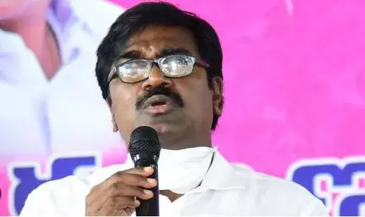 గాంధీభవన్‌లో దూరిన గాడ్సే రేవంత్‌రెడ్డి