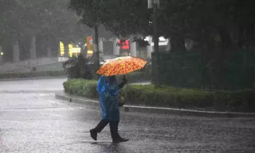 Weather - Rains Alert: తెలంగాణకు రెయిన్ అలర్ట్..! Weather - Rains Alert: తెలంగాణకు రెయిన్ అలర్ట్..!