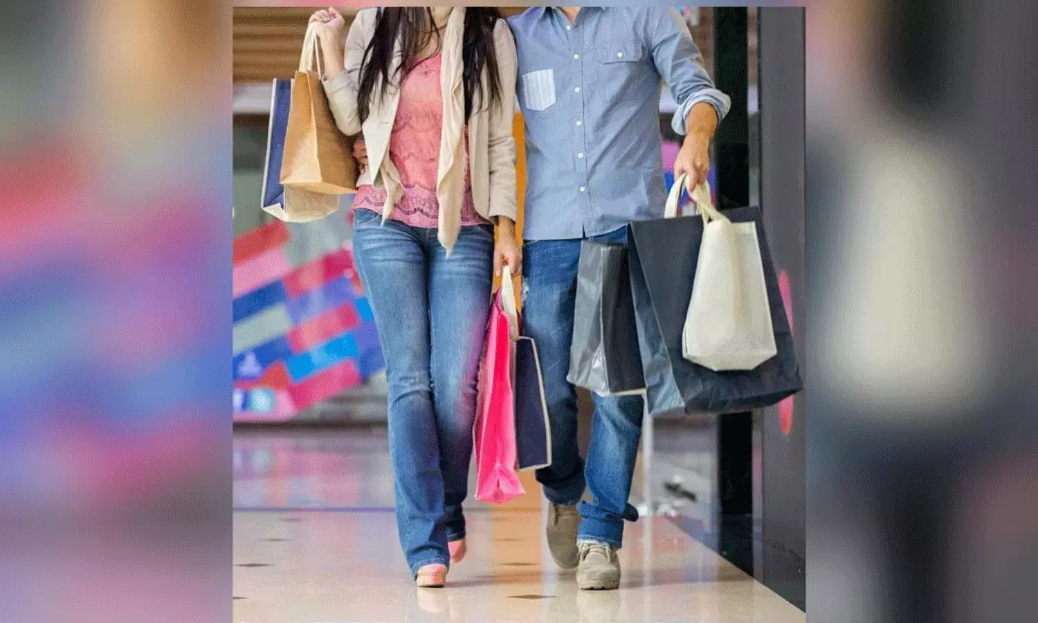 ప్రియురాలి షాపింగ్ కోసం కారు విడిభాగాలను దొంగిలించిన వ్యక్తి ప్రియురాలి షాపింగ్ కోసం కారు విడిభాగాలను దొంగిలించిన వ్యక్తి