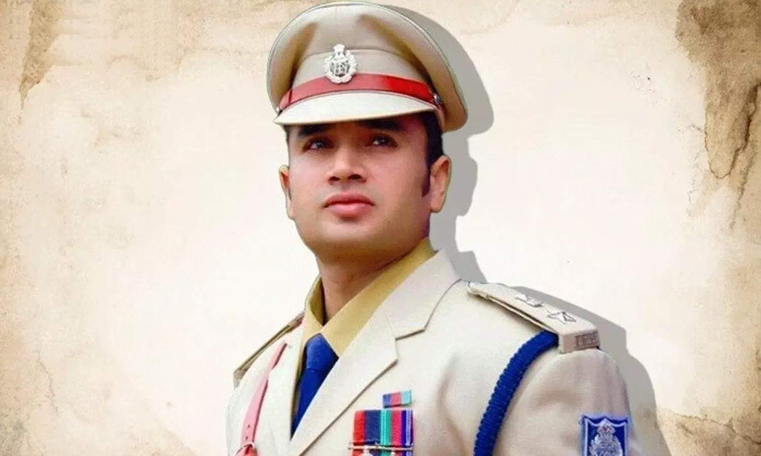 మొదటి ప్రయత్నంలోనే UPSC ర్యాంక్.. మాజీ జాతీయ స్థాయి క్రికెటర్ సచిన్ అతుల్కర్ సక్సెస్ స్టోరీ మొదటి ప్రయత్నంలోనే UPSC ర్యాంక్.. మాజీ జాతీయ స్థాయి క్రికెటర్ సచిన్ అతుల్కర్ సక్సెస్ స్టోరీ