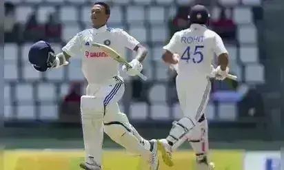 Ind-Wi: భారీ ఆధిక్యం దిశగా భారత్.. జైశ్వాల్ మొట్టమొదటి సెంచరీ Ind-Wi: భారీ ఆధిక్యం దిశగా భారత్.. జైశ్వాల్ మొట్టమొదటి సెంచరీ