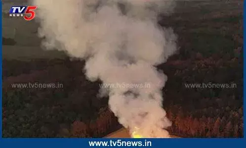 konaseema: ఉలిక్కిపడ్డ కోనసీమ.. బోరు బావి లోంచి గ్యాస్ బ్లో అవుట్..