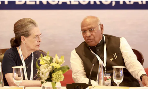 Kharge: కాంగ్రెస్‌ అధ్యక్షుడి సంచలన వ్యాఖ్యలు