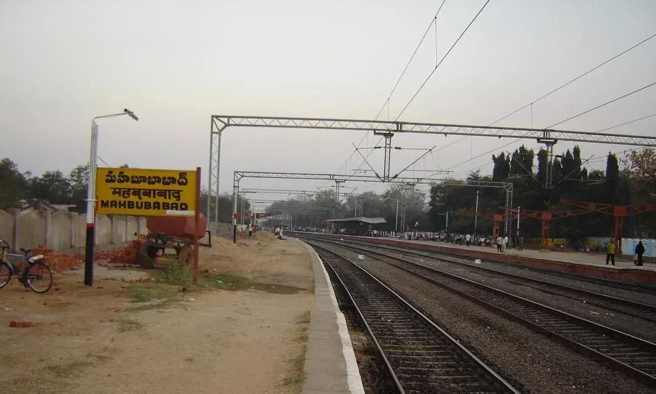 సైనికుడి కుటుంబం పై దాడి