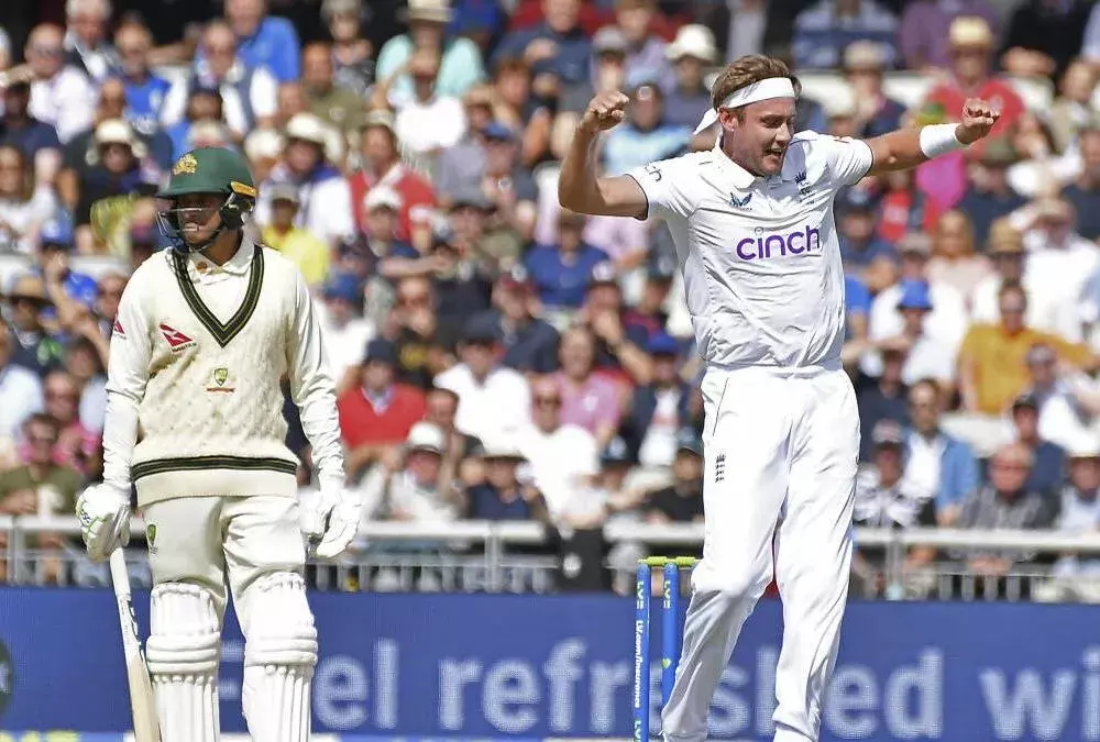 England vs Australia: మొదటి రోజు తడబడిన ఆస్ట్రేలియా