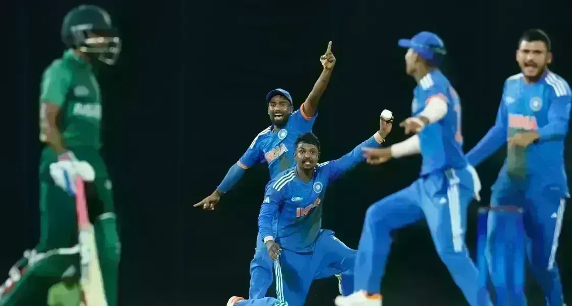 India-A vs Bangladesh-A: భారత్ ఘన విజయం, ఫైనల్లో పాక్తో పోరు India-A vs Bangladesh-A: భారత్ ఘన విజయం, ఫైనల్లో పాక్తో పోరు