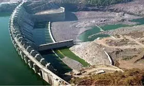 Polavaram: దశల వారీగానే పోలవరం ప్రాజెక్టు నిర్మాణం: కేంద్రం Polavaram: దశల వారీగానే పోలవరం ప్రాజెక్టు నిర్మాణం: కేంద్రం
