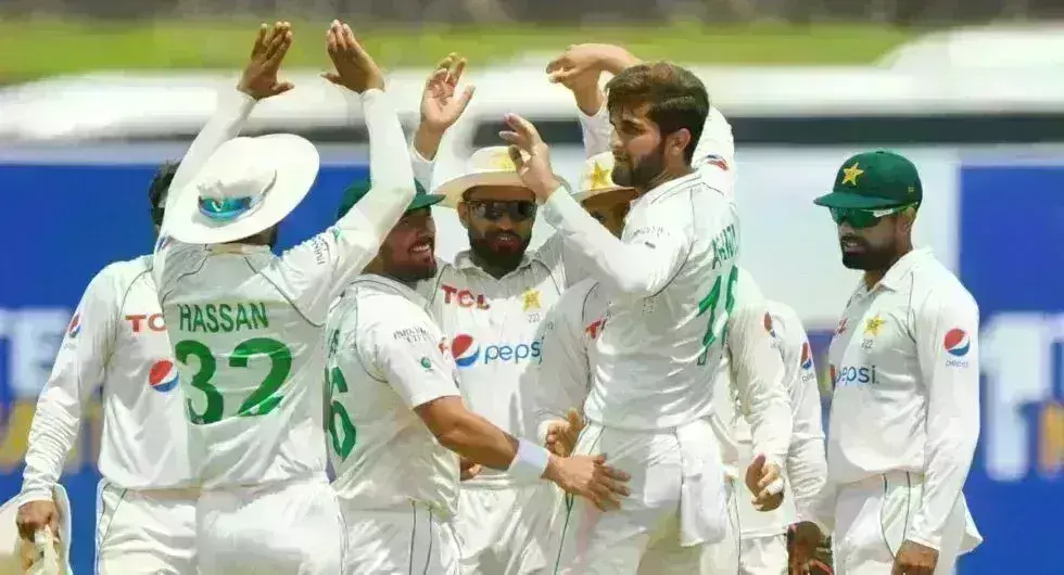 Srilanka vs Pakistan: 166 పరుగులకే శ్రీలంక ఆలౌట్ Srilanka vs Pakistan: 166 పరుగులకే శ్రీలంక ఆలౌట్