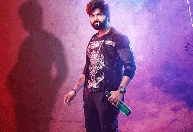 `హే చెలి..` వీడియో సాంగ్ రిలీజ్.. మెలోడీ బీట్ తో రొమాన్స్ చేస్తోన్న`మిస్టర్ ప్రెగ్నెంట్` `హే చెలి..` వీడియో సాంగ్ రిలీజ్.. మెలోడీ బీట్ తో రొమాన్స్ చేస్తోన్న`మిస్టర్ ప్రెగ్నెంట్`