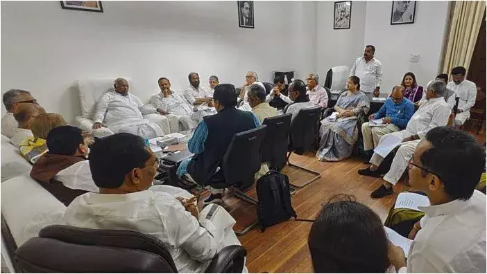 No confidence: మోదీ సర్కార్పై అవిశ్వాసం No confidence: మోదీ సర్కార్పై అవిశ్వాసం