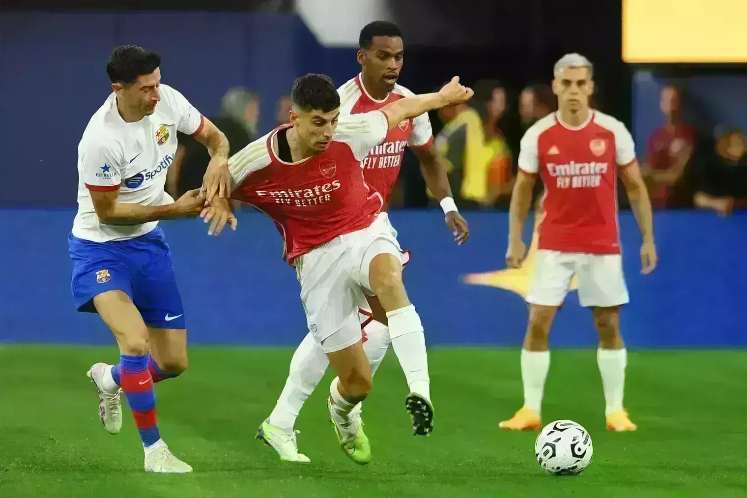 Barcelona vs Arsenal: బార్సిలోనాపై ఆర్సెనల్ ఘన విజయం