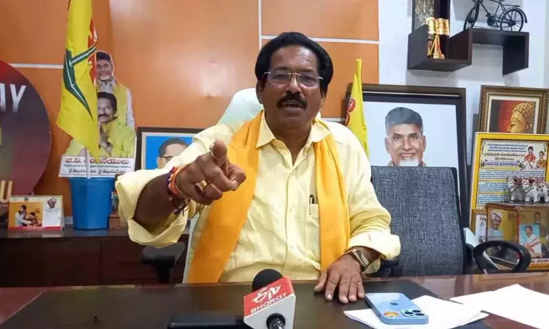 పల్నాడు జిల్లాలో హై టెన్షన్ పల్నాడు జిల్లాలో హై టెన్షన్