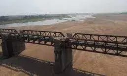 మున్నేరు వాగుకు తగ్గిన వరద ఉధృతి