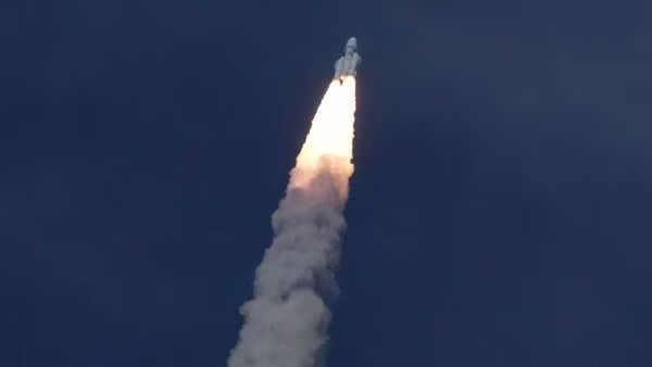 ISRO : రాకెట్ ప్రయోగం గ్రాండ్ సక్సెస్… ISRO : రాకెట్ ప్రయోగం గ్రాండ్ సక్సెస్…