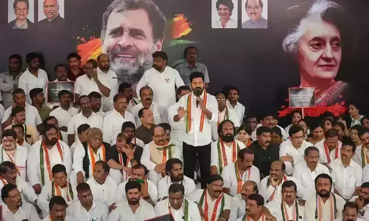 ఢిల్లీలో తెలంగాణ కాంగ్రెస్ ఎంపీల ఆందోళన ఢిల్లీలో తెలంగాణ కాంగ్రెస్ ఎంపీల ఆందోళన