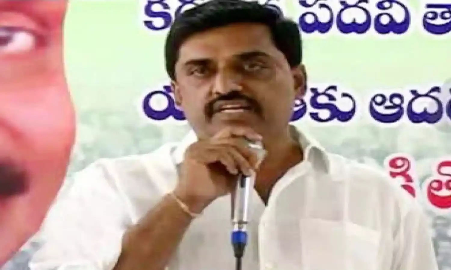 పీలేరులో నల్లారి కిషోర్ కుమార్ రెడ్డి పర్యటన పీలేరులో నల్లారి కిషోర్ కుమార్ రెడ్డి పర్యటన
