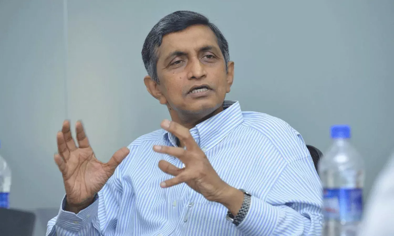 రూ.60 వేల కోట్లతో మెట్రో విస్తరణ.. ఆలోచించమంటున్న లోక్ సత్తా అధినేత