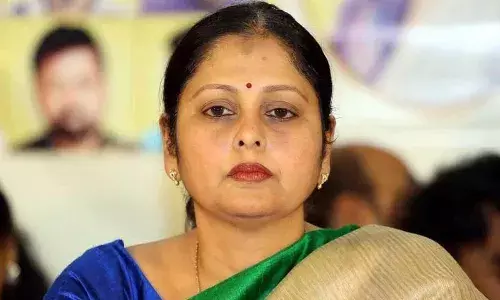 Delhi: కాషాయ తీర్థం పుచ్చుకోనున్న జయసుధ Delhi: కాషాయ తీర్థం పుచ్చుకోనున్న జయసుధ