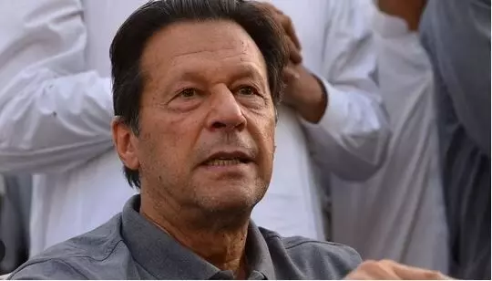 Pakistan: ఇమ్రాన్ ఖాన్కు మూడేళ్ల జైలు శిక్ష Pakistan: ఇమ్రాన్ ఖాన్కు మూడేళ్ల జైలు శిక్ష