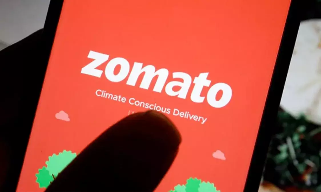 Zomato: తొలిసారిగా లాభాల్లోకి వచ్చిన జొమాటో, 12 శాతం పెరిగిన షేర్లు Zomato: తొలిసారిగా లాభాల్లోకి వచ్చిన జొమాటో, 12 శాతం పెరిగిన షేర్లు