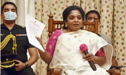 ఆర్టీసీ యూనియన్ నేతలకు గవర్నర్ పిలుపు