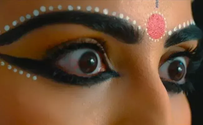 Katha Keli Teaser : హారర్ చిత్రంతో భయపెడుతోన్న శతమానం భవతి డైరెక్టర్ Katha Keli Teaser : హారర్ చిత్రంతో భయపెడుతోన్న శతమానం భవతి డైరెక్టర్