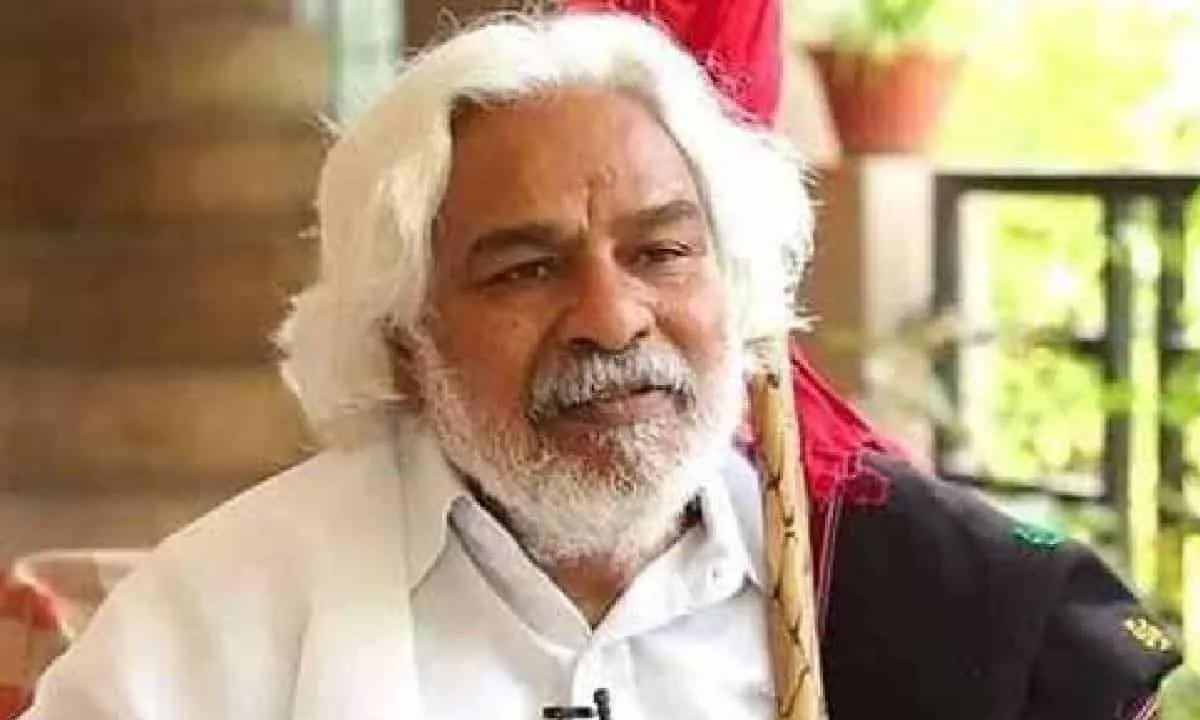 Last Journey: అశేష జనవాహిని మధ్య ప్రజా గాయకుడు గద్దర్ అంతిమయాత్ర Last Journey: అశేష జనవాహిని మధ్య ప్రజా గాయకుడు గద్దర్ అంతిమయాత్ర