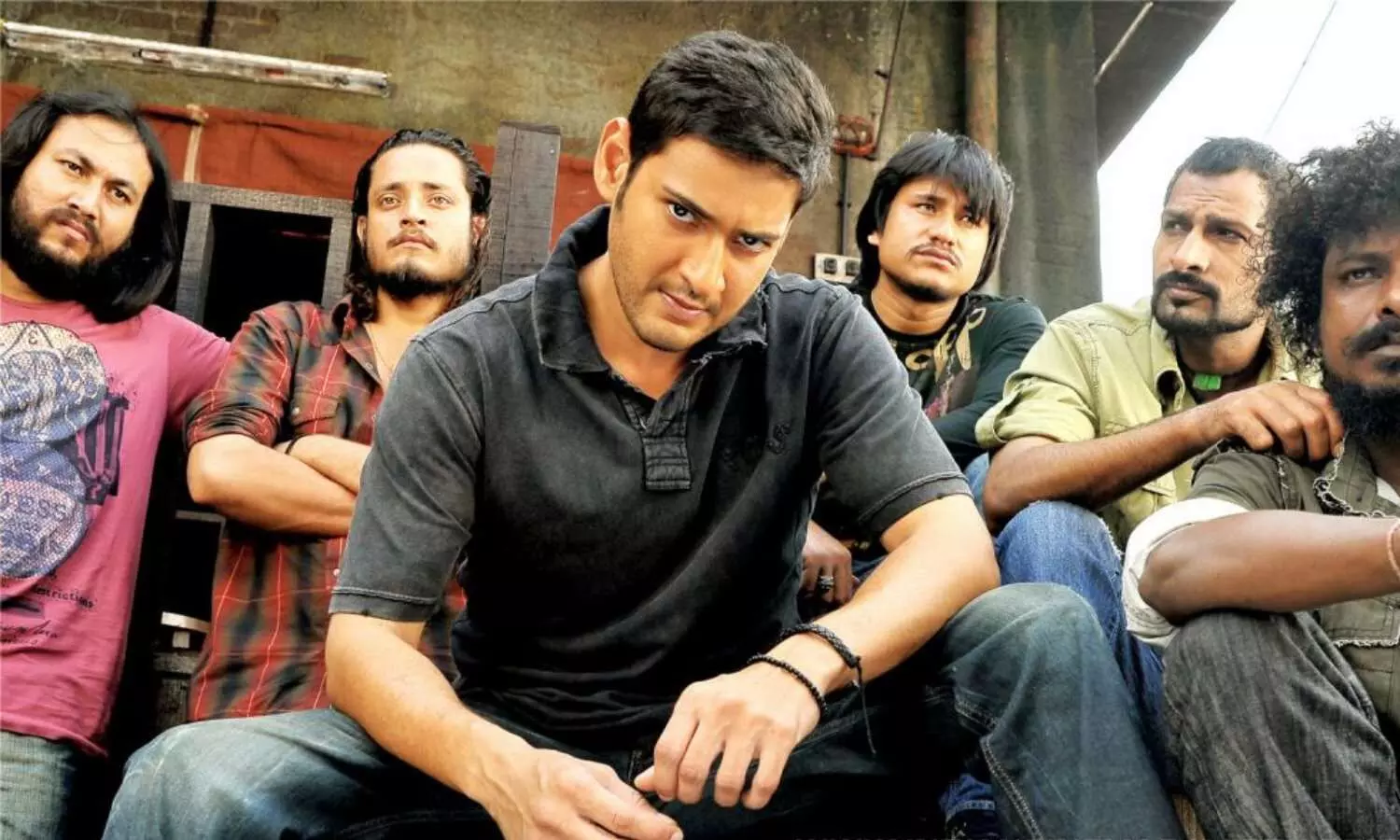 Businessman Re release : ఆల్ టైం రికార్డ్స్ క్రియేట్ చేస్తోన్న సూర్యా భాయ్ Businessman Re release : ఆల్ టైం రికార్డ్స్ క్రియేట్ చేస్తోన్న సూర్యా భాయ్
