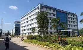 విజయవాడ విద్యుత్ సౌధ వద్ద  పోలీసు బందోబస్తు విజయవాడ విద్యుత్ సౌధ వద్ద  పోలీసు బందోబస్తు