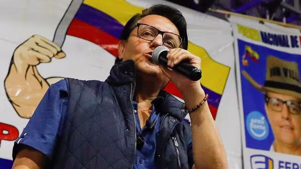 Ecuador: ఈక్వెడార్ దేశాధ్యక్ష అభ్యర్ధి కాల్చివేత Ecuador: ఈక్వెడార్ దేశాధ్యక్ష అభ్యర్ధి కాల్చివేత