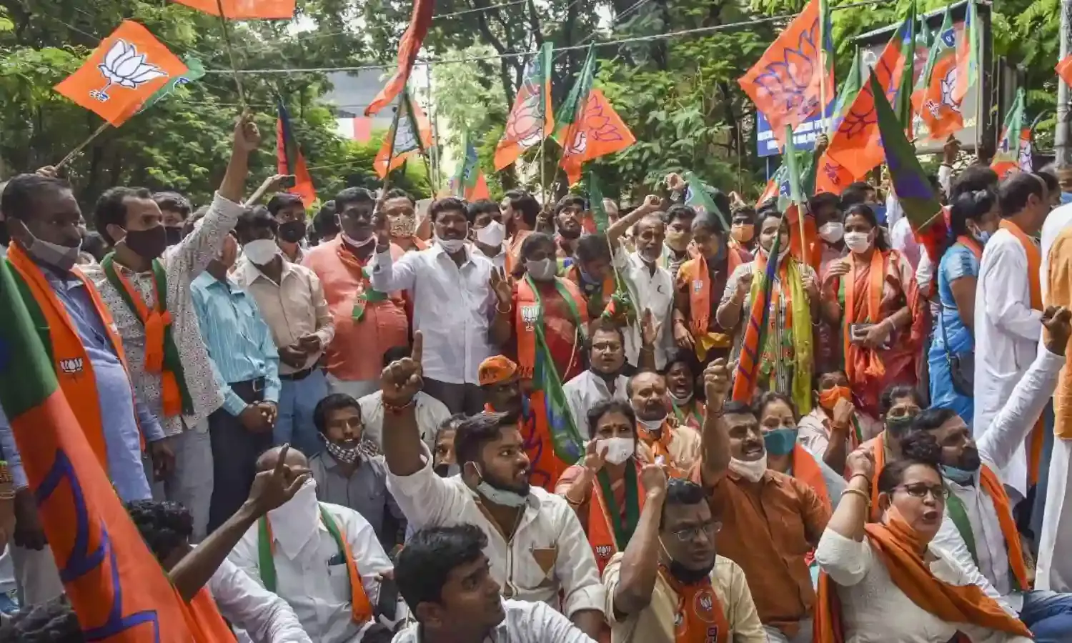 AP: జగన్ సర్కారుకు వ్యతిరేకంగా బీజేపీ నిరసన AP: జగన్ సర్కారుకు వ్యతిరేకంగా బీజేపీ నిరసన