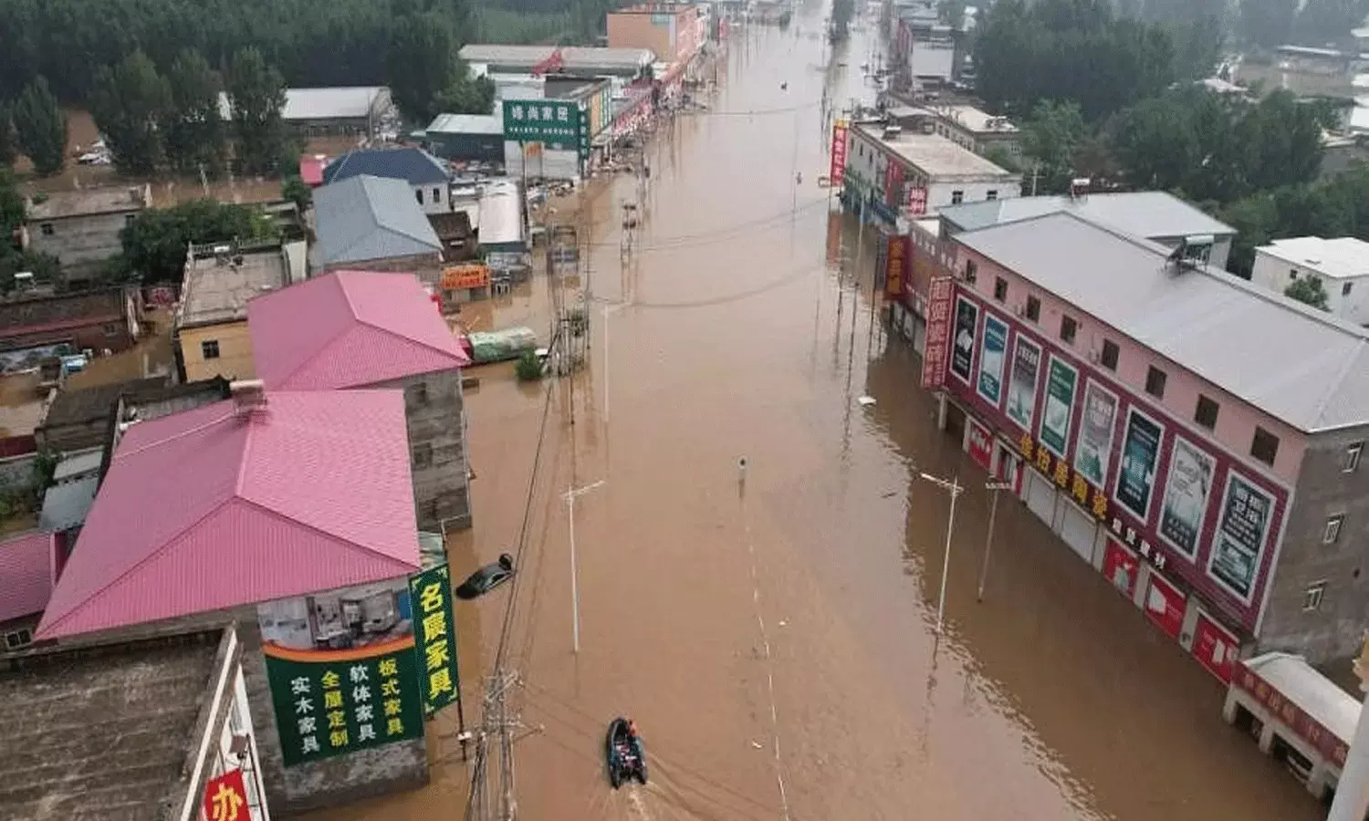 చైనాలో తుఫాను బీభత్సం.. 78కి చేరుకున్న మృతుల సంఖ్య చైనాలో తుఫాను బీభత్సం.. 78కి చేరుకున్న మృతుల సంఖ్య