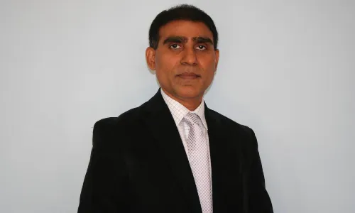తానా బోర్డ్ చైర్మన్ గా ఎన్నికైన డాక్టర్ నాగేంద్ర శ్రీనివాస్ కొడాలి తానా బోర్డ్ చైర్మన్ గా ఎన్నికైన డాక్టర్ నాగేంద్ర శ్రీనివాస్ కొడాలి